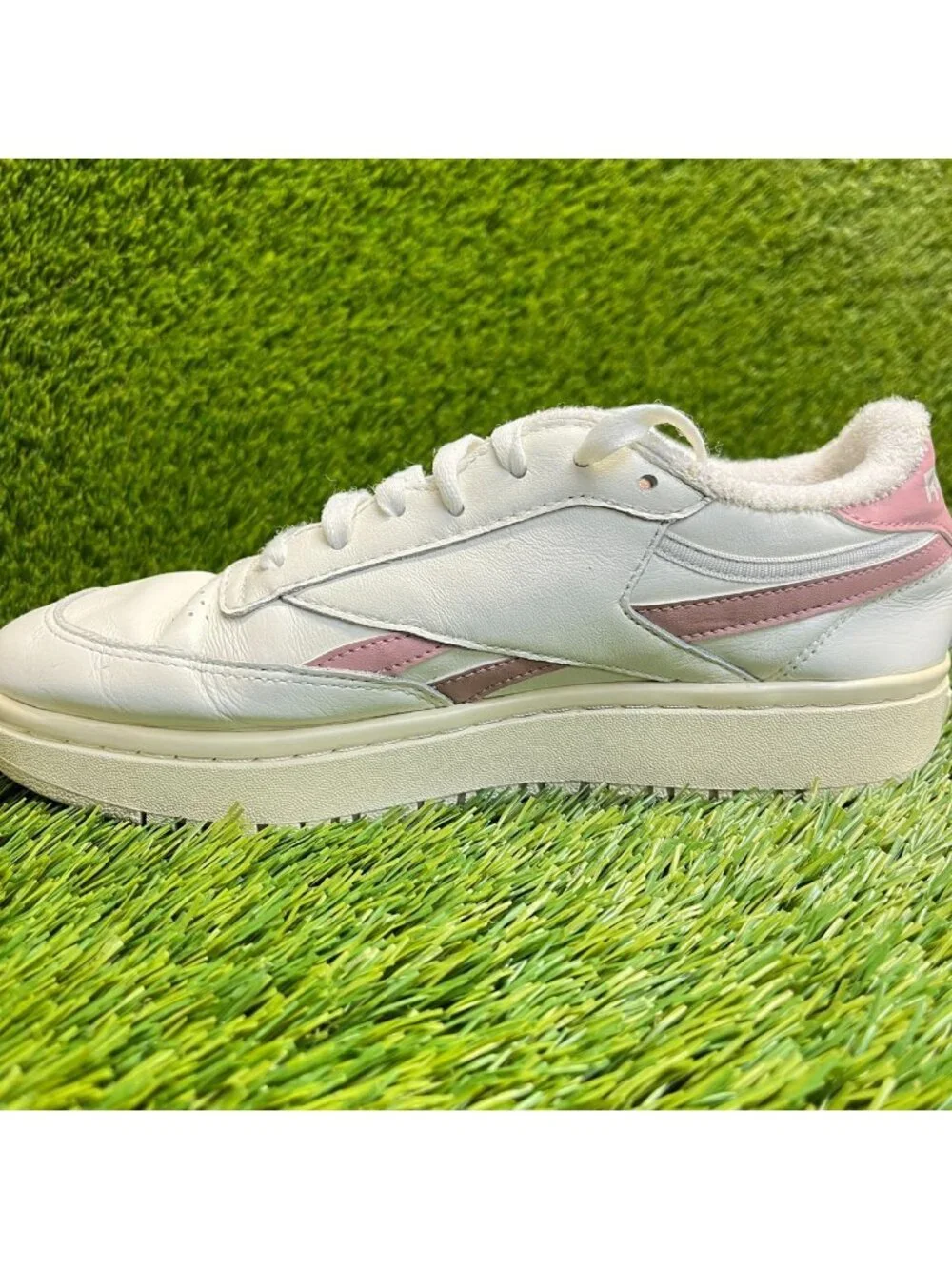 Reebok please review